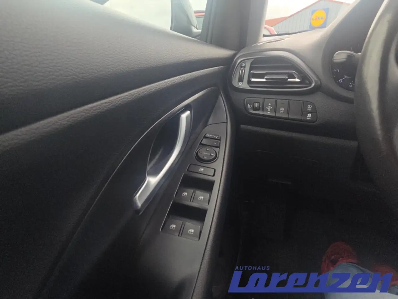 Hyundai i30 Trend Mild-Hybrid FL Kombi (MJ22) 1.0 Benzin Turbo, миниатюра 15
