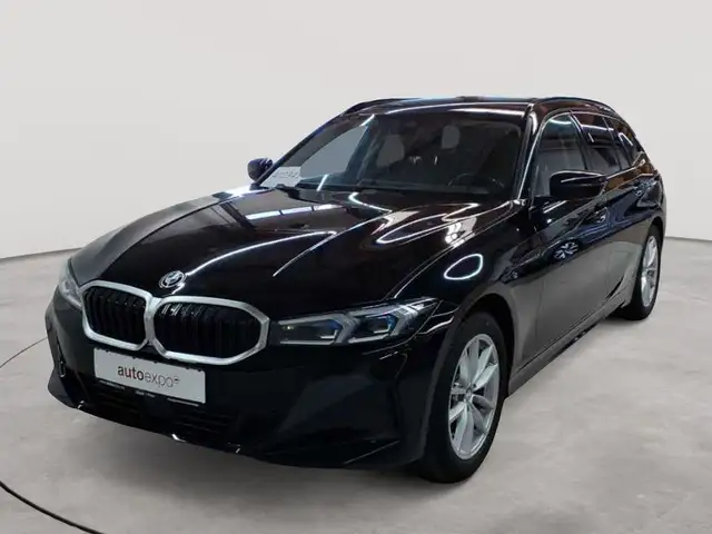 BMW 3 Series view 2