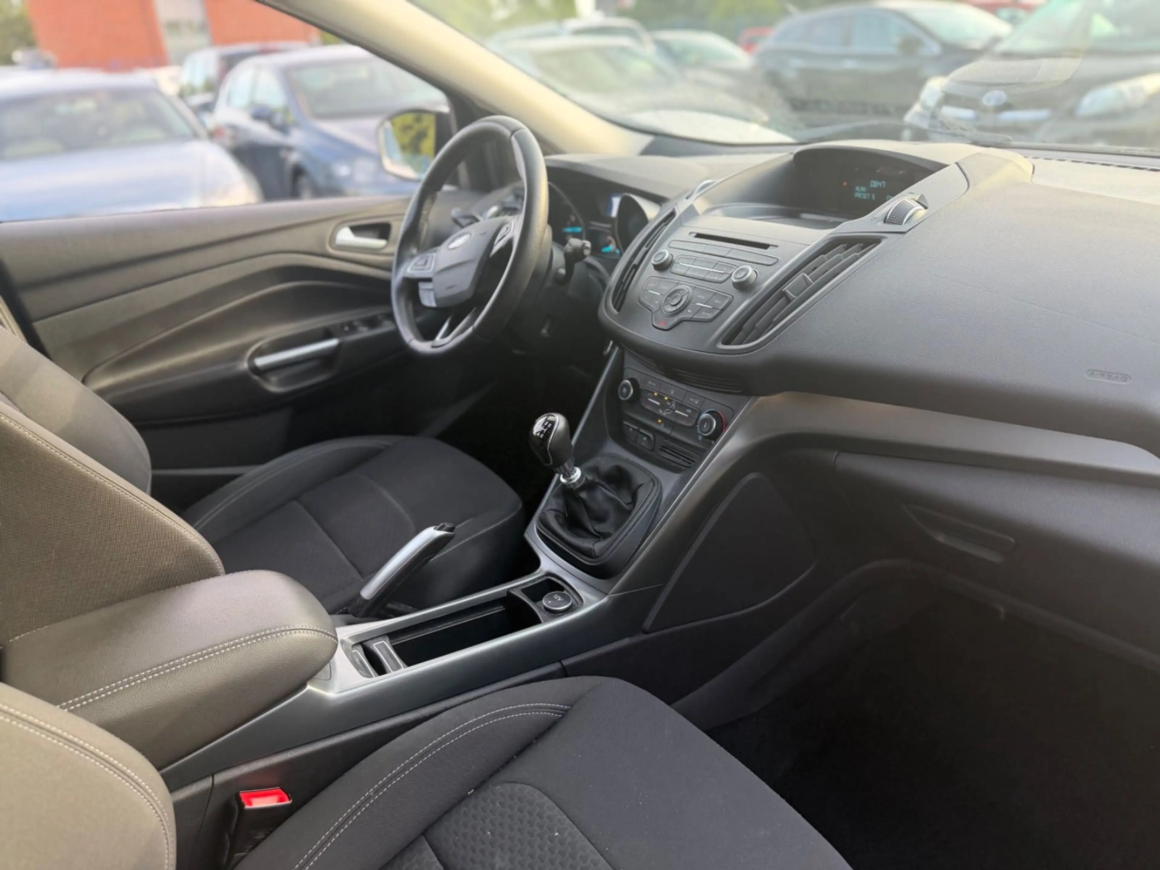 Ford Kuga Austauschmotor nur 7.000 km — photo 7