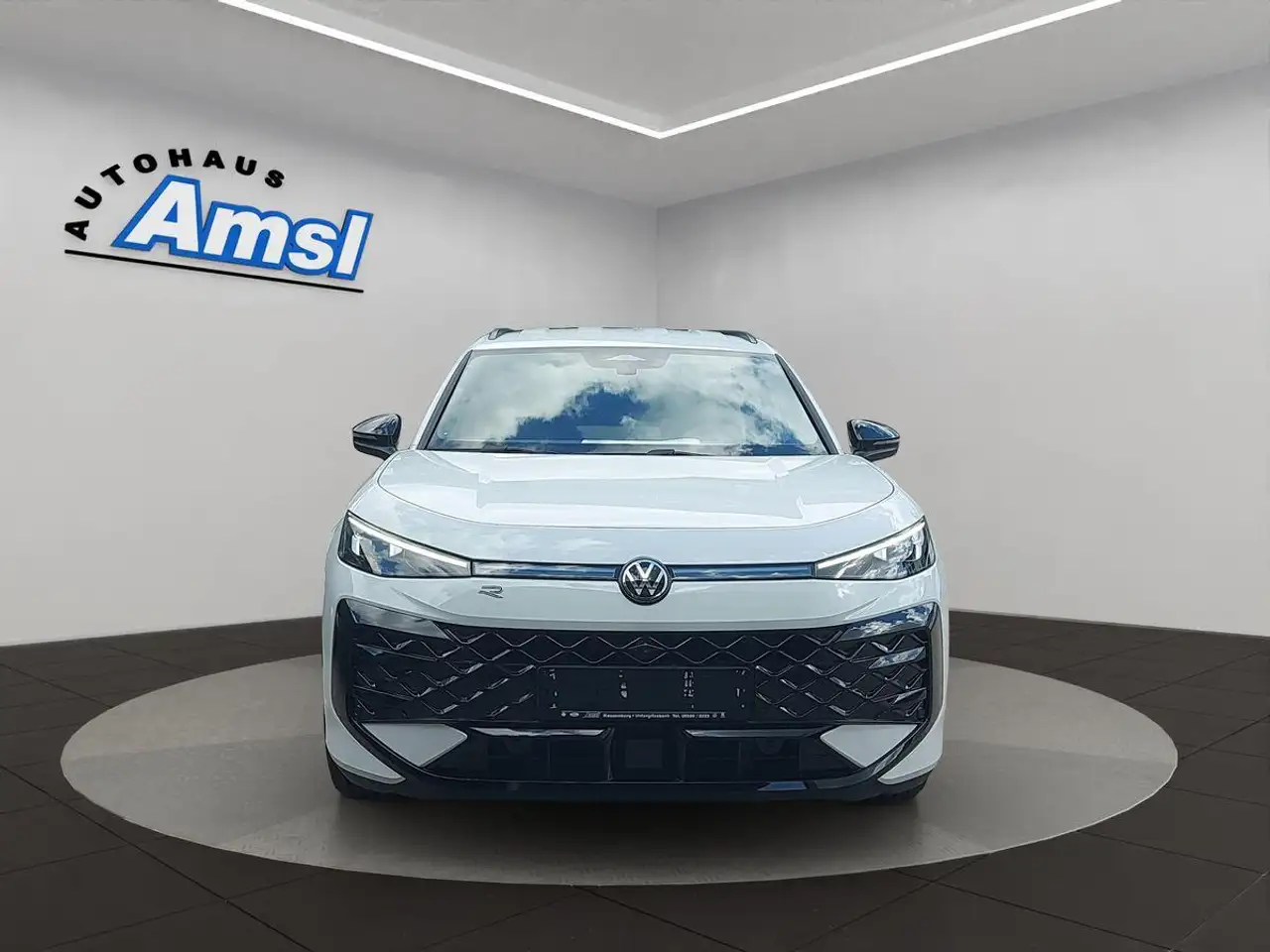 Volkswagen T-Roc 1.5 eTSI DSG R-Line BLACK*HUD*Matrix*Navi 8
