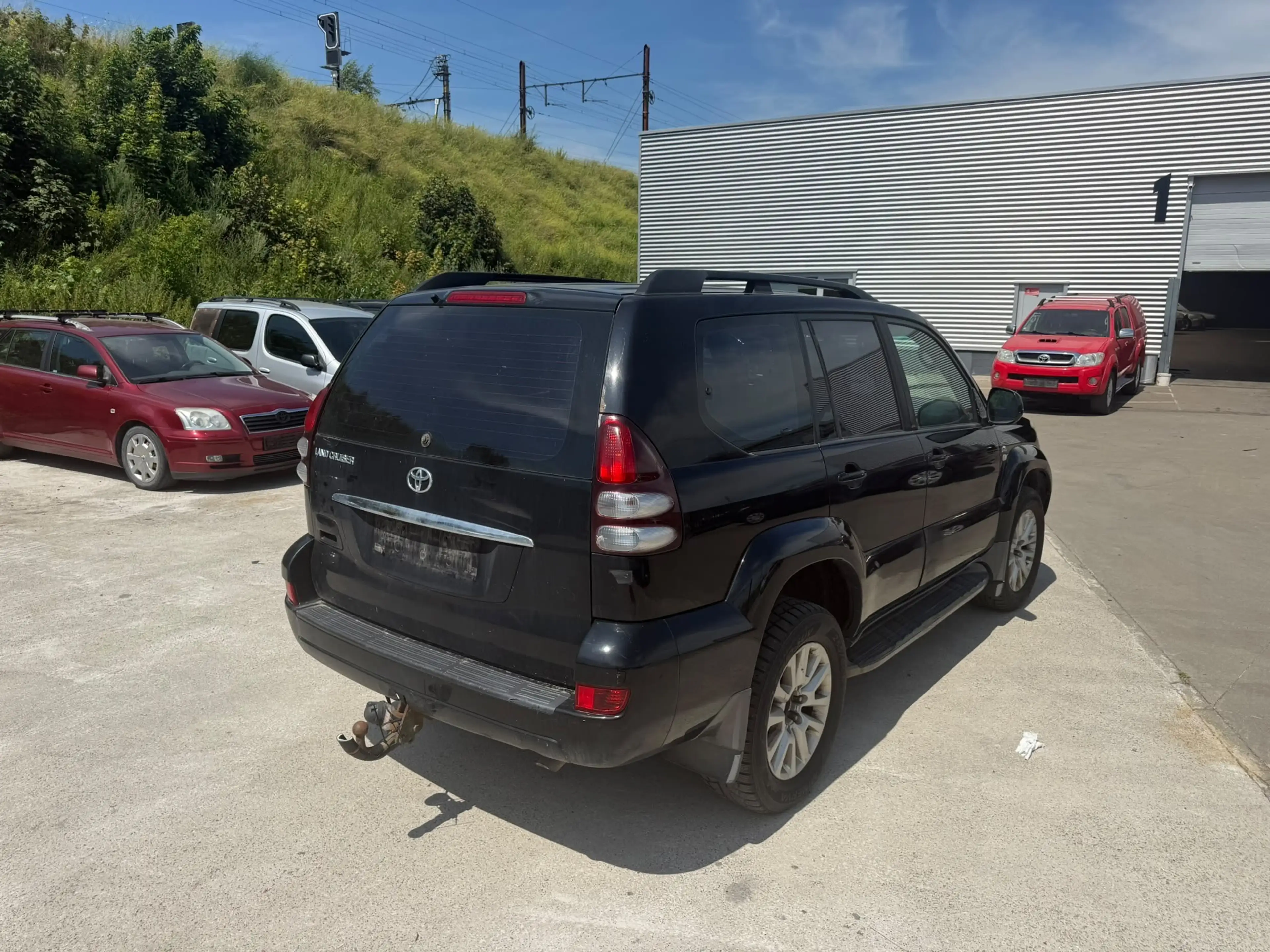 Toyota Land Cruiser Prado — photo 6