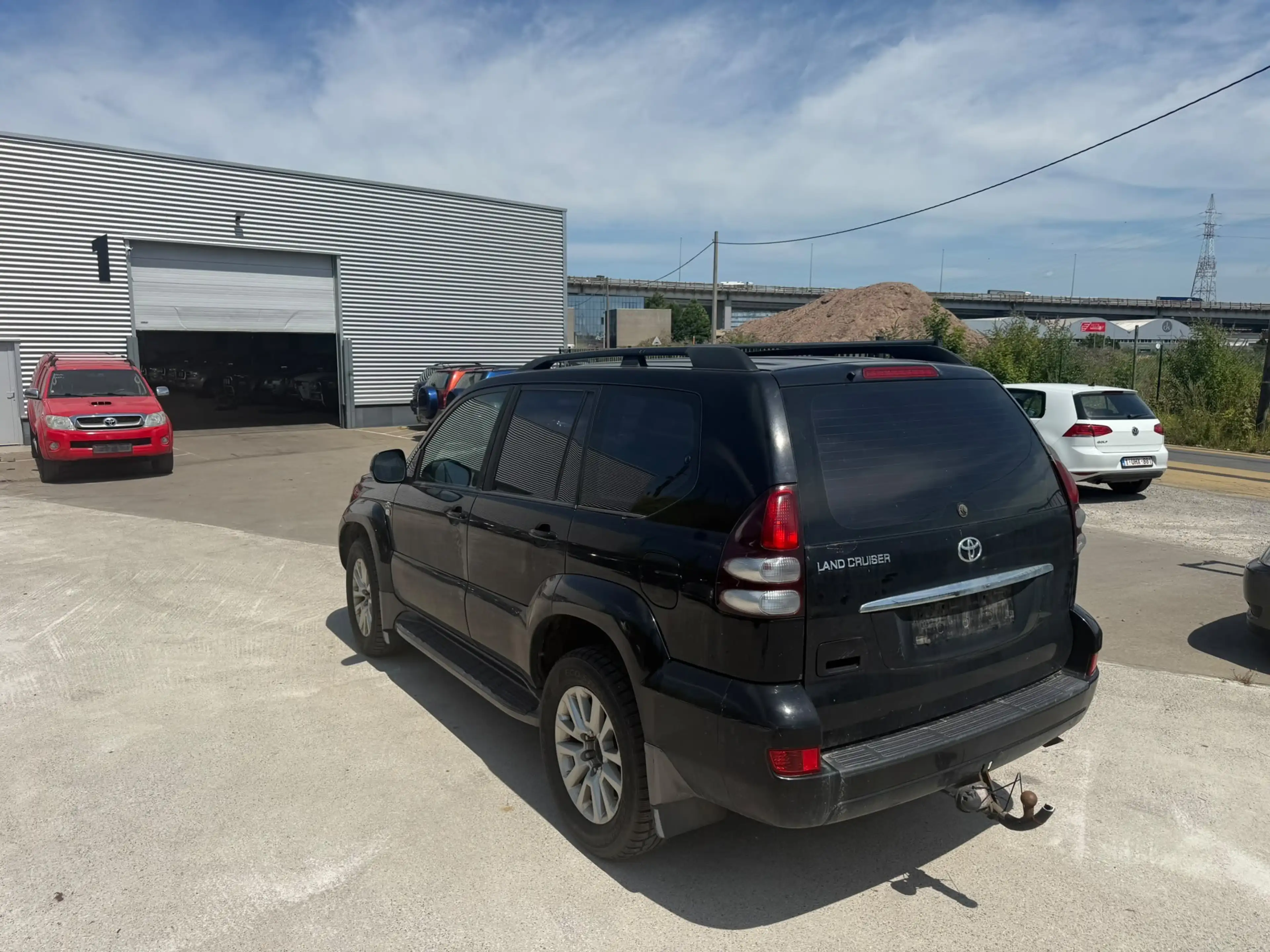 Toyota Land Cruiser Prado — photo 8