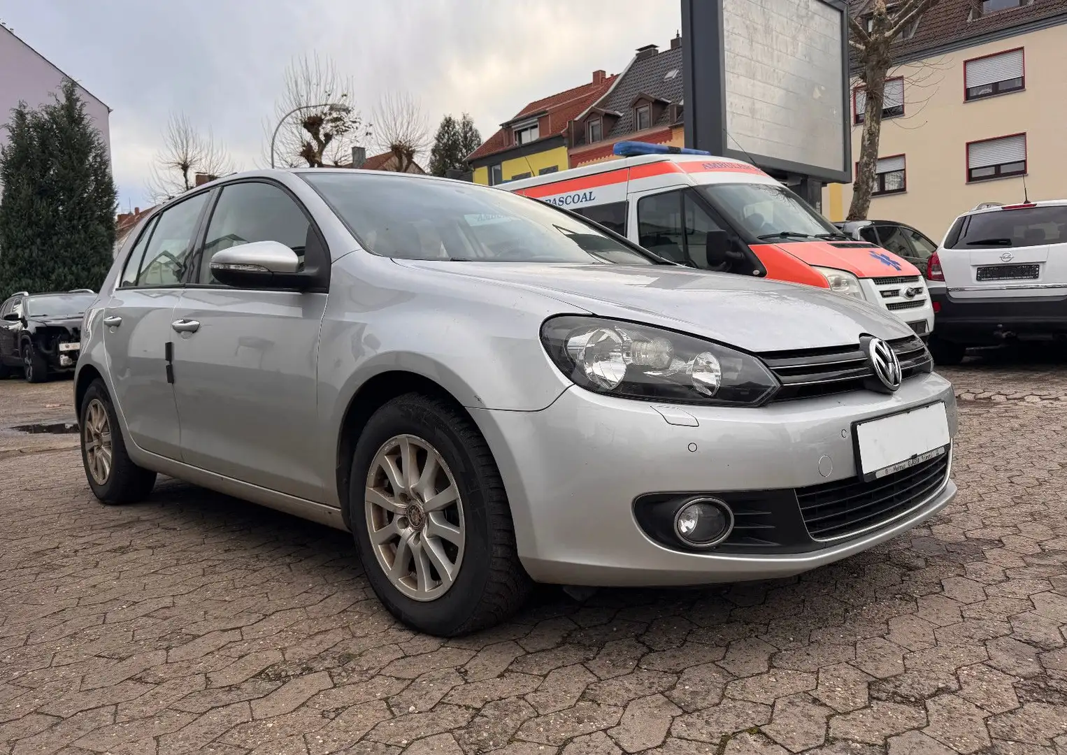 Volkswagen Golf VI 1.4 TSI Highline Klimaautomatik PDC SHZG Silber - 1