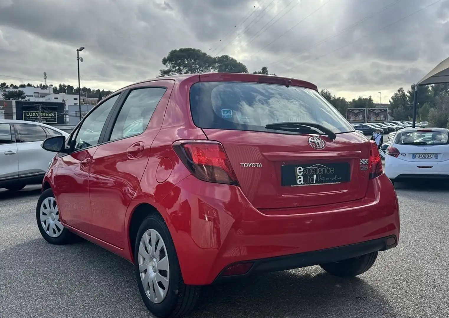 Toyota Yaris 100 VVT-I FRANCE 5P Rouge - 2