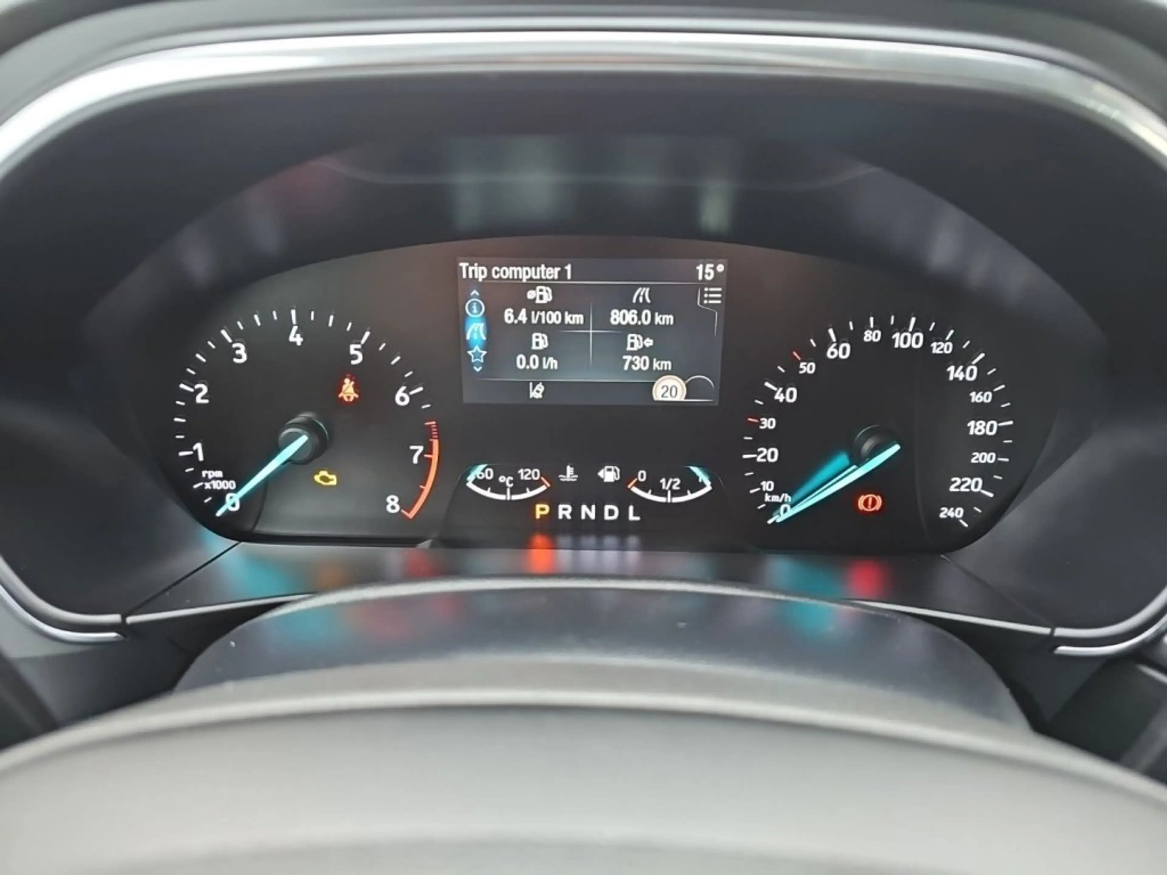 Ford Focus Turnier 1,0 EcoBoost Hybrid Titanium Edition Aut. — photo 11