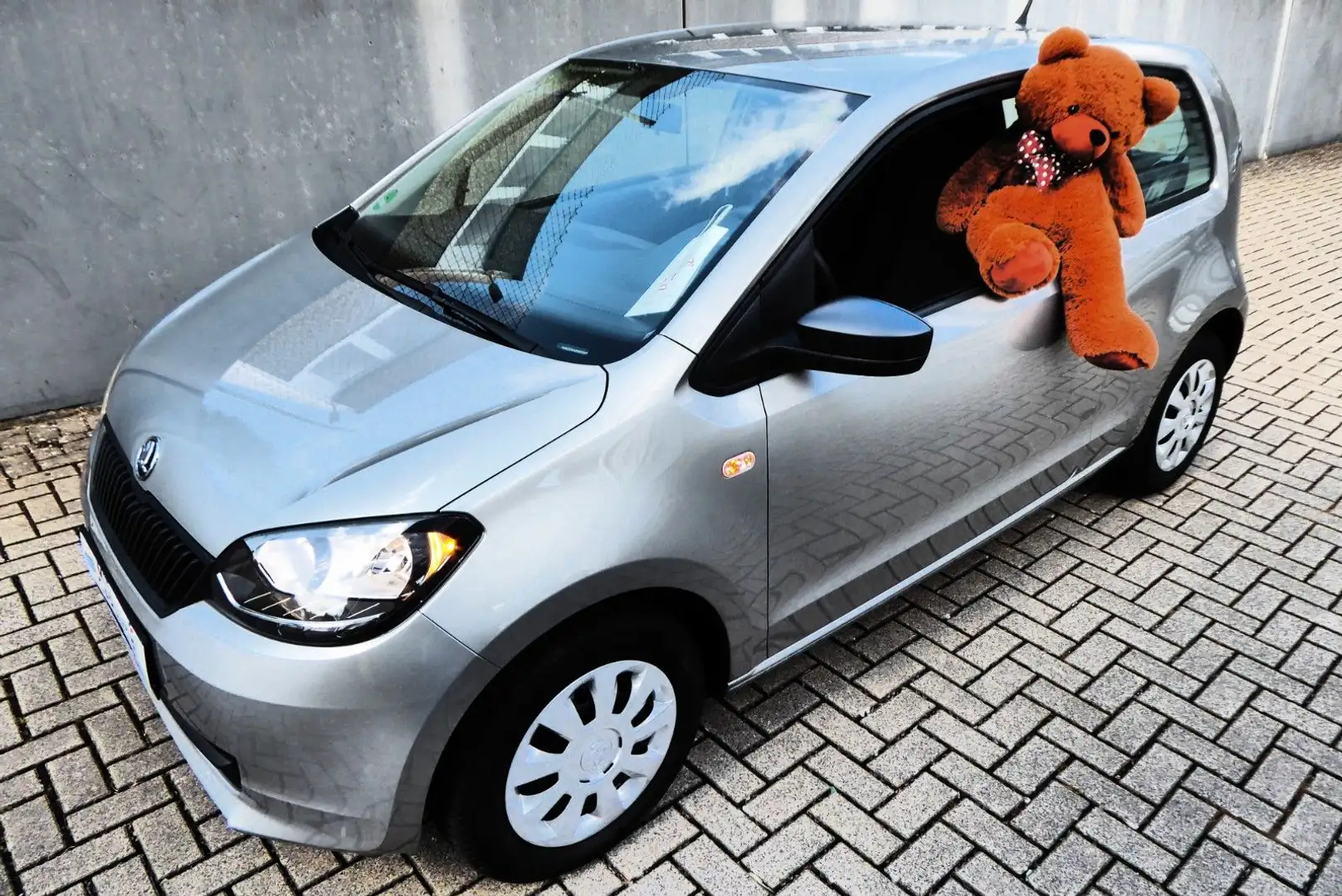 Skoda Citigo Cool Edition 2.Hand Silber - 1