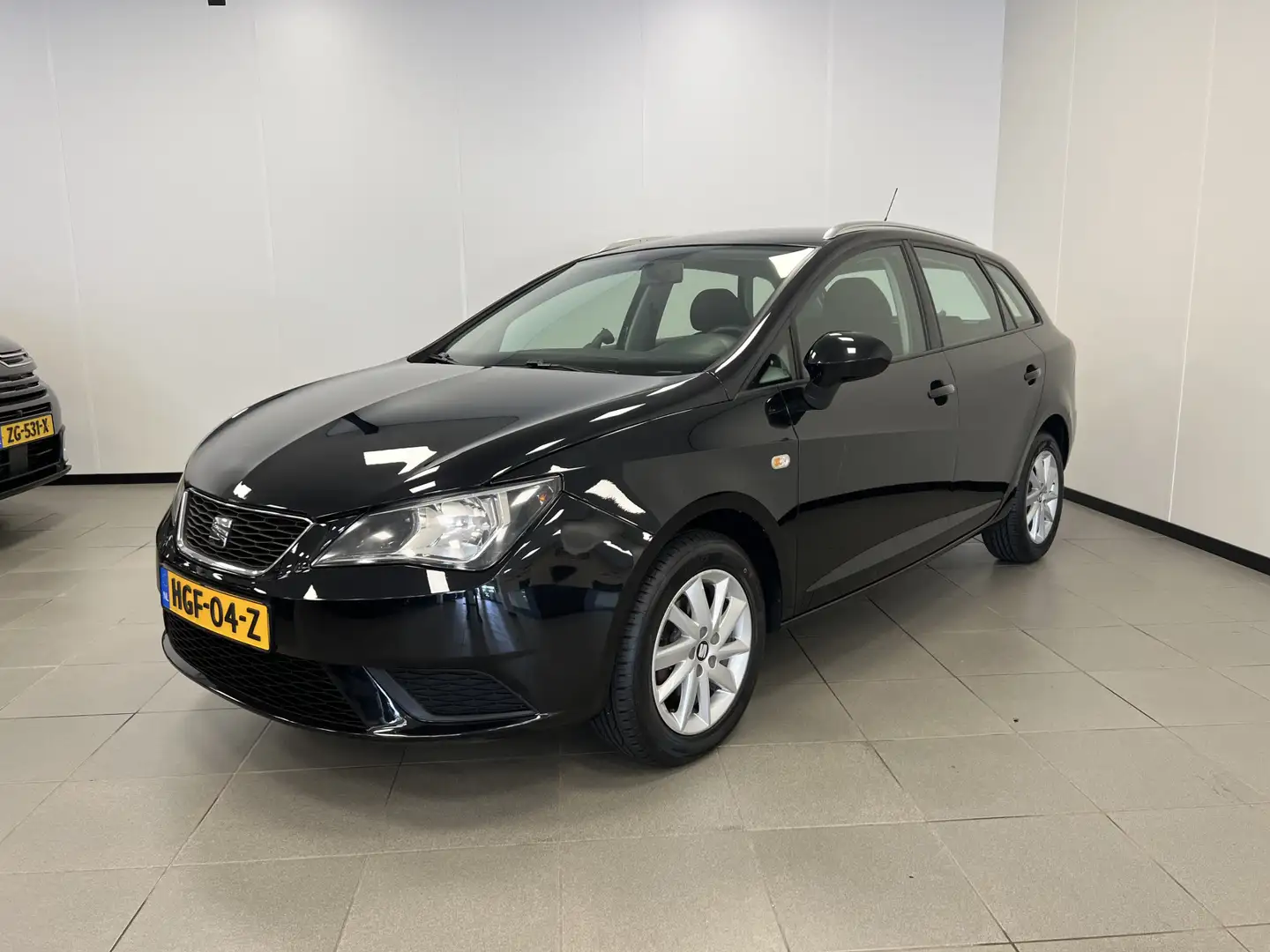 SEAT Ibiza ST 1.2 TSI Style / 105PK / CLIMATE C. / CRUISE.C. Zwart - 2
