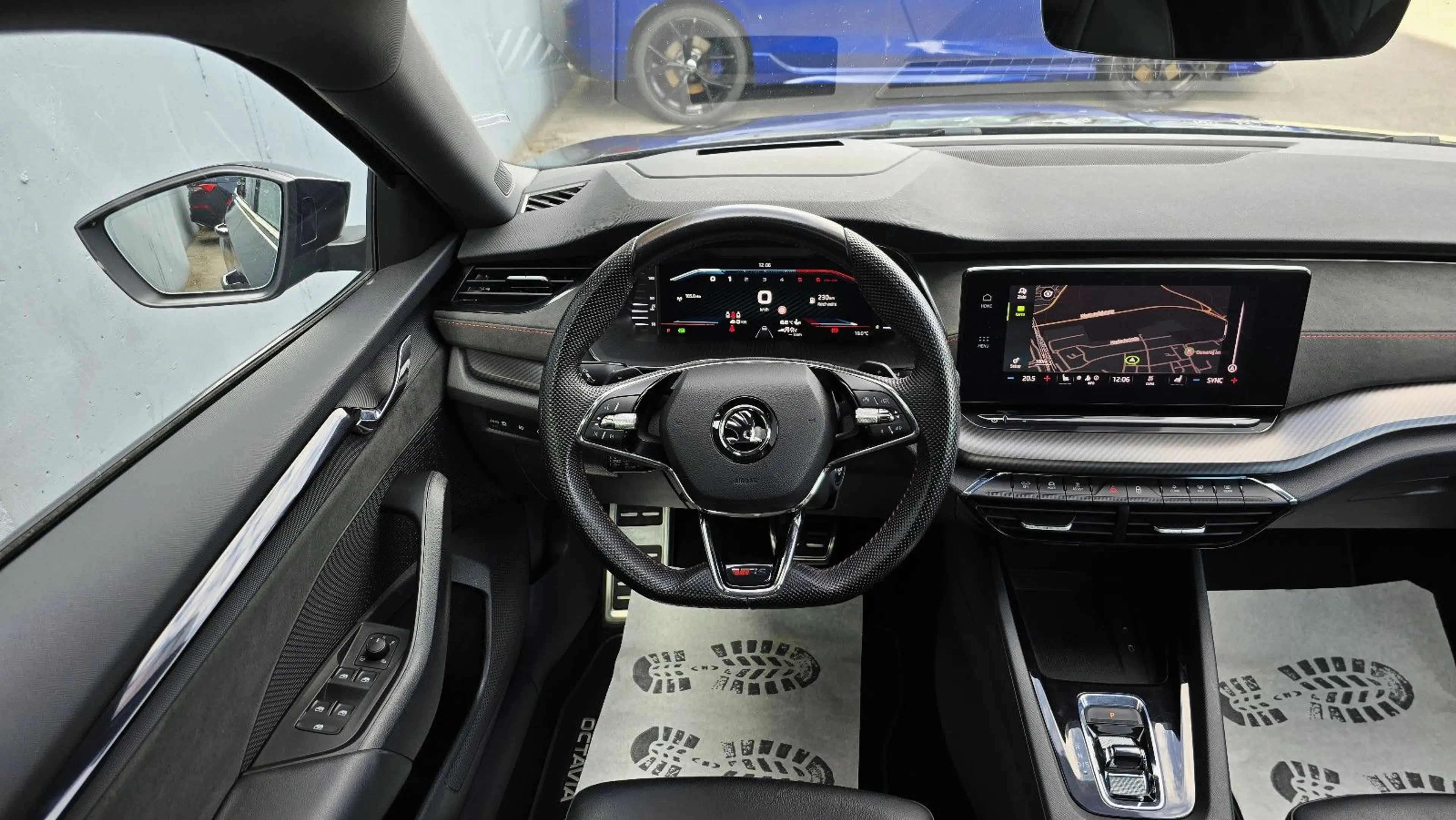Skoda Octavia RS COMBI DSG Pano/ACC/DCC/HUD/AHK — photo 10