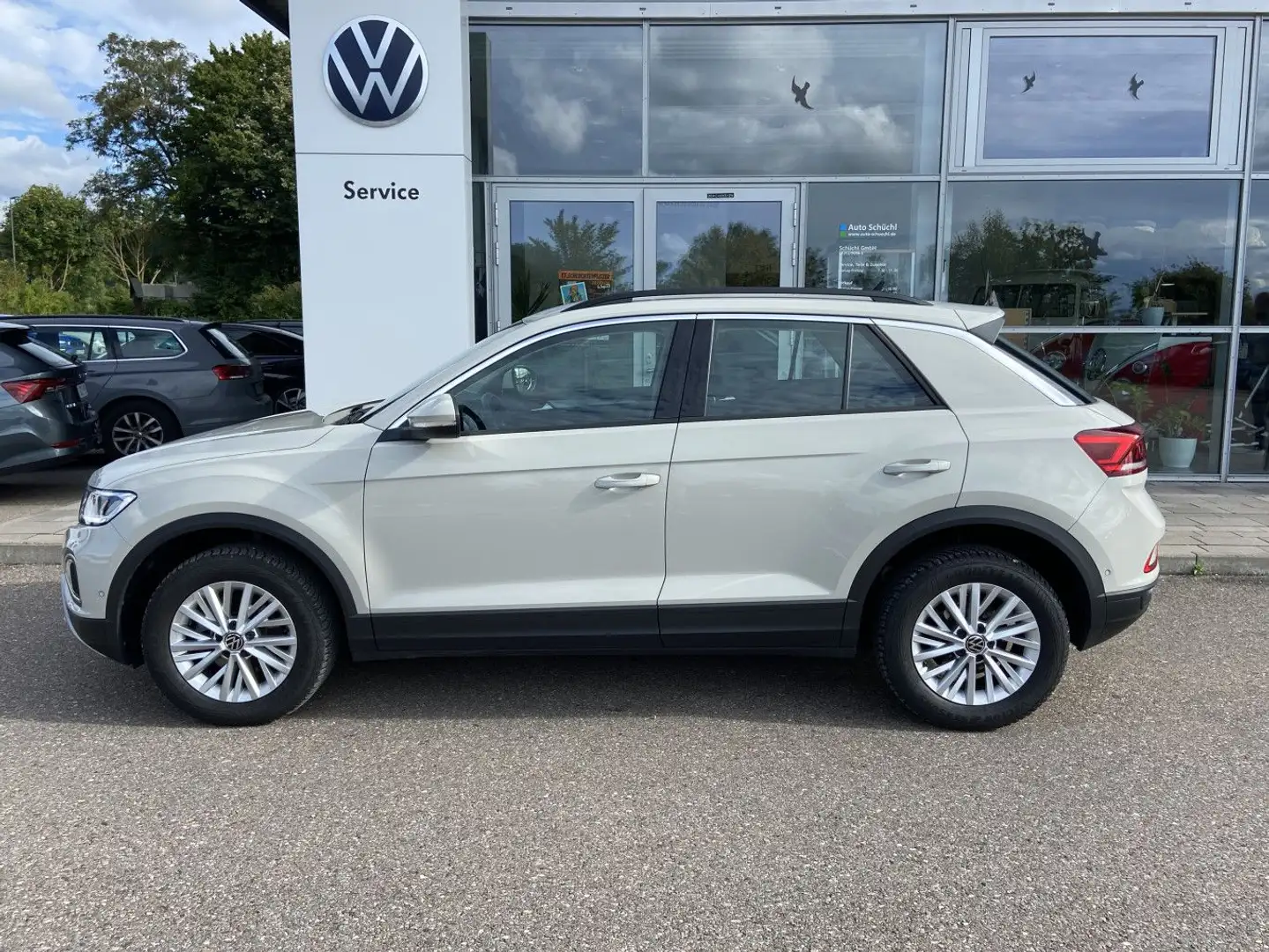 Volkswagen T-Roc 1.5 TSI DSG LIFE NAVI+LED+AHK+APP-CONNECT+ Grau - 2
