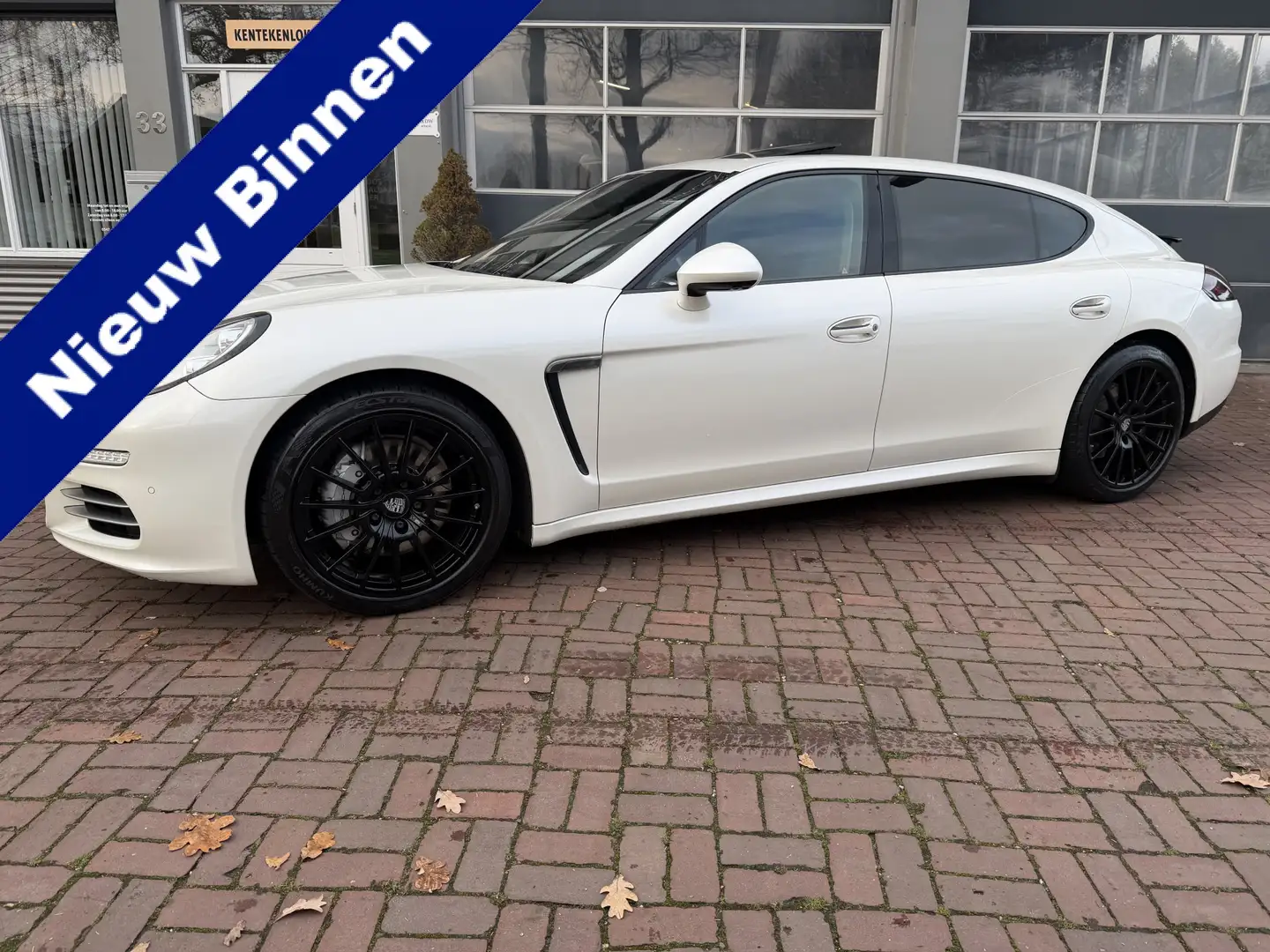 Porsche Panamera 3.0 4S Executive TURBO 550PK+ LWB Executive+ VIP L Blanc - 1