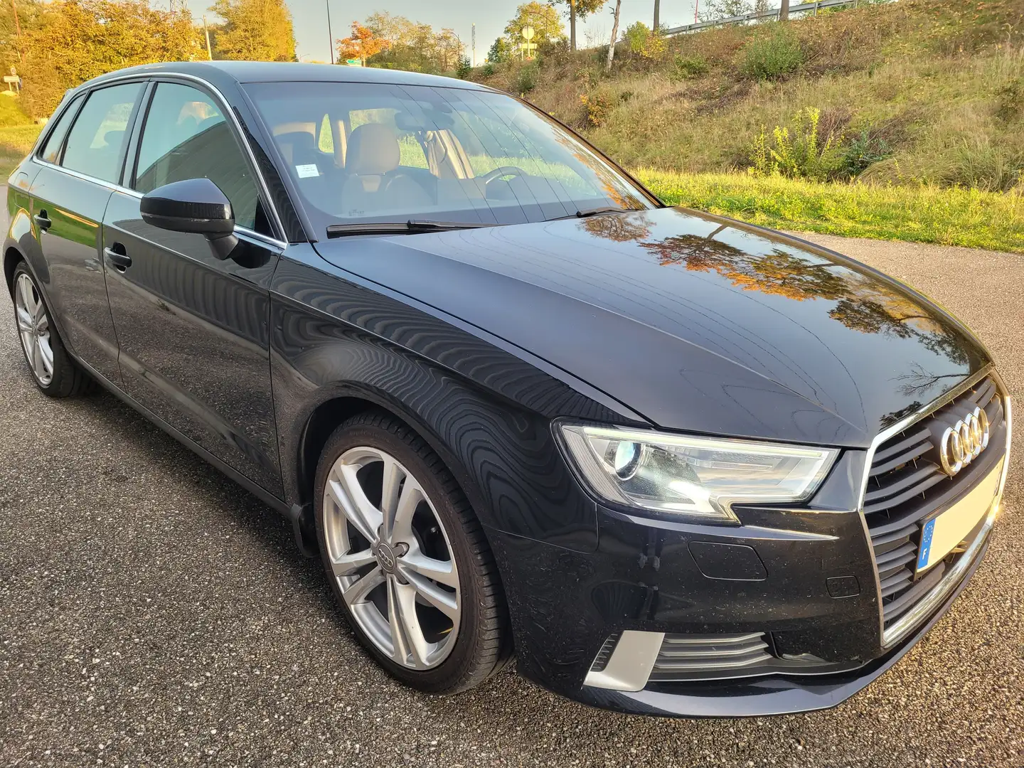 Audi A3 Sportback 35 TFSI CoD 150 S tronic 7 Sport Noir - 2