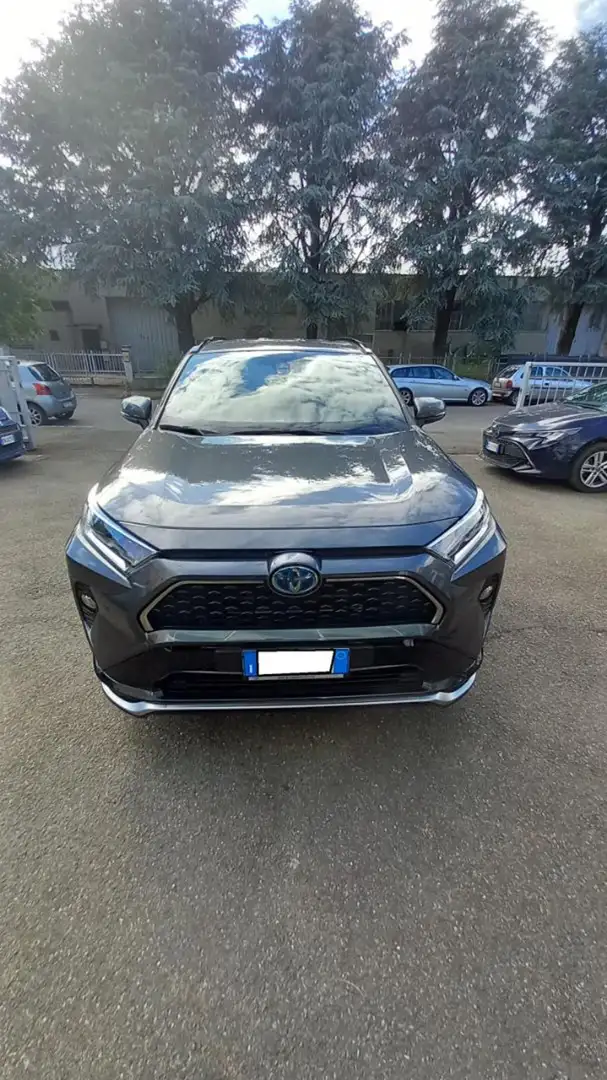 Toyota RAV 4 MY23 RAV4 2.5 PHEV (306CV) E-CVT AWD-i Dynam Gris - 1