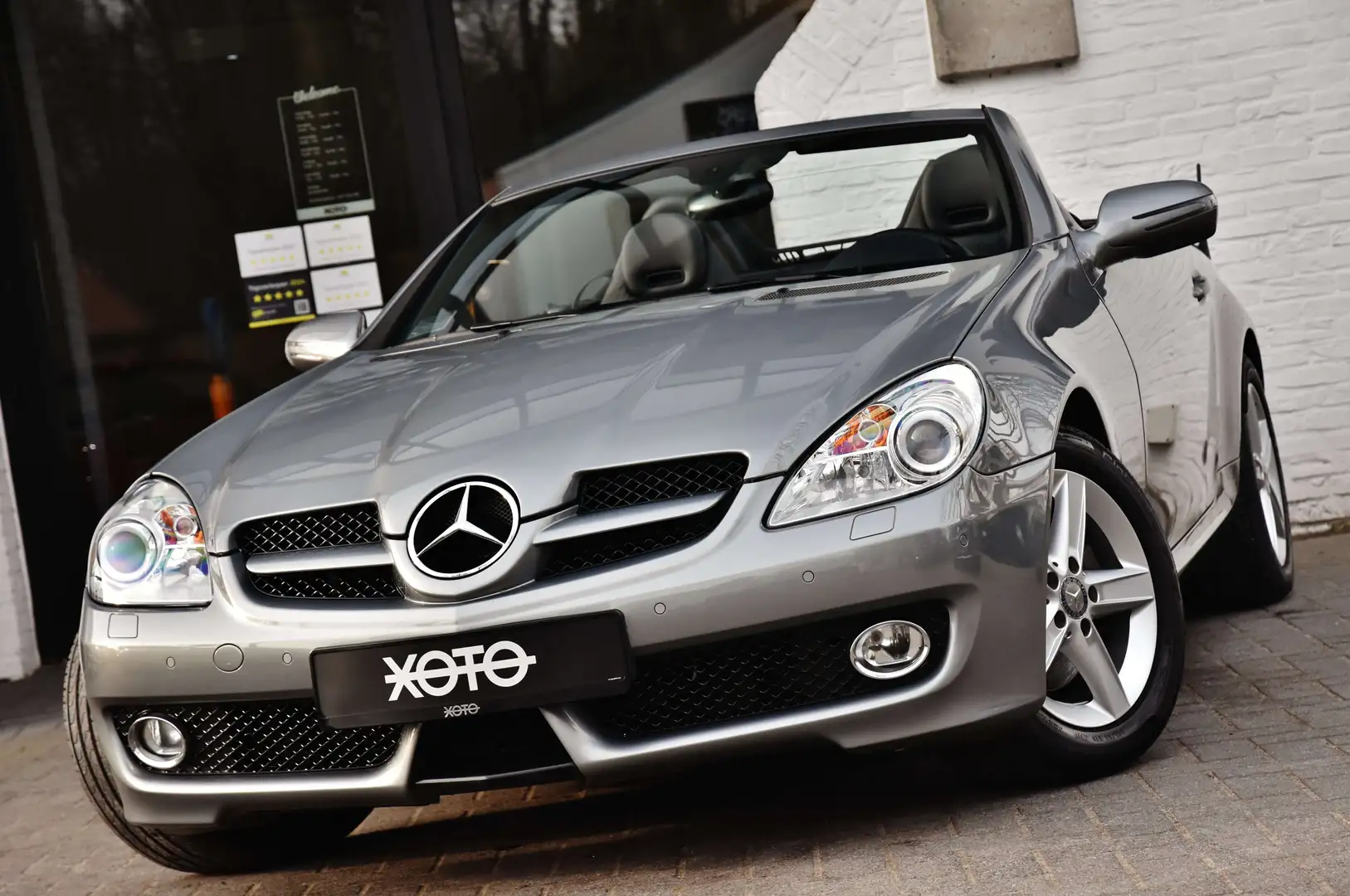 Mercedes-Benz SLK 200 AUT. *** 57.500 KM / XENON / LEDER *** Gris - 1