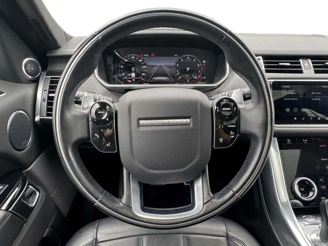 Land Rover Range Rover Sport снимка Land Rover Range Rover Sport