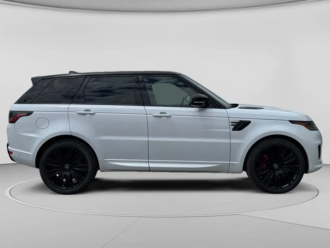 Land Rover Range Rover Sport снимка Land Rover Range Rover Sport