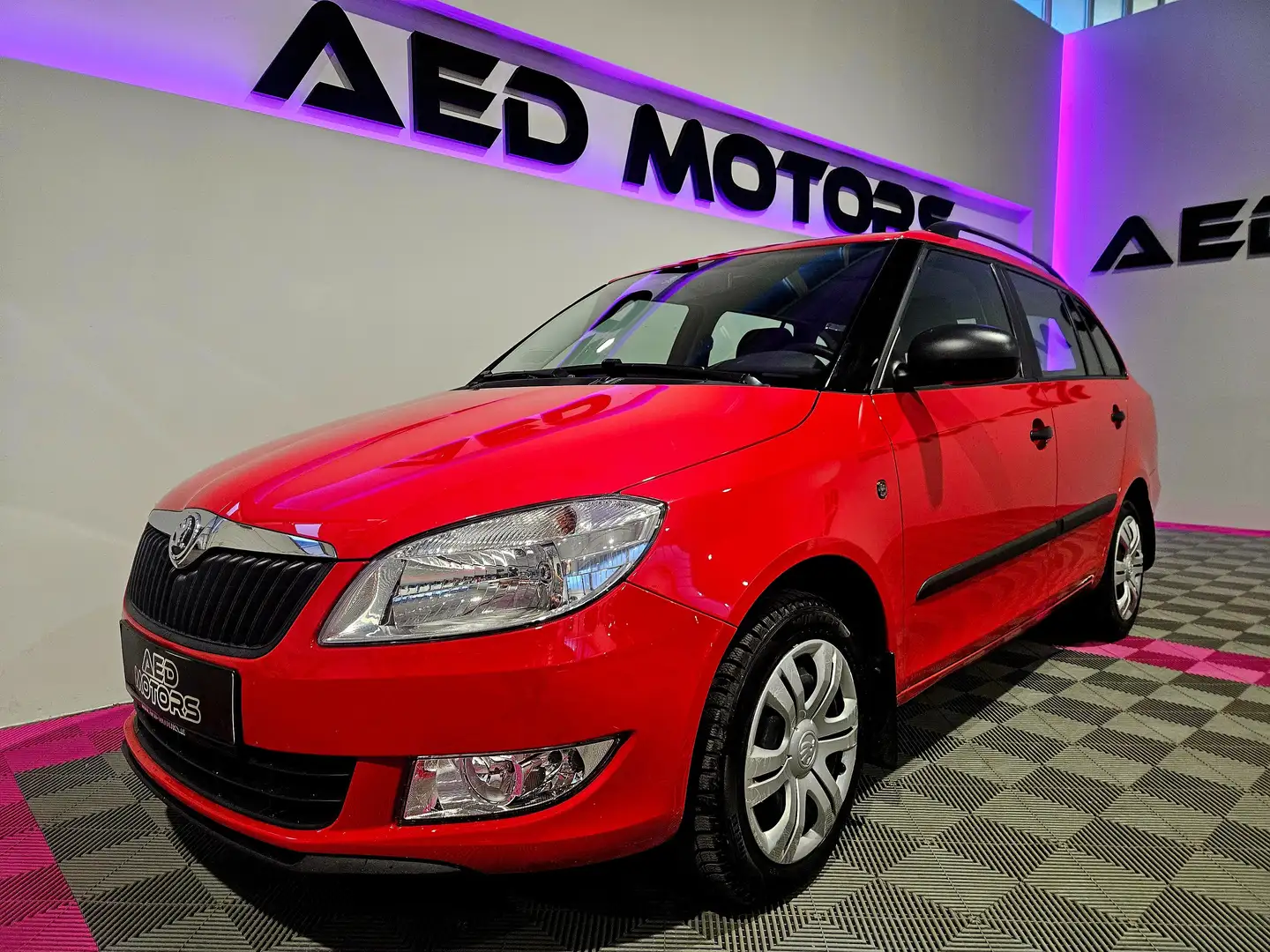 Skoda Fabia Active 1.Besitz Rot - 1