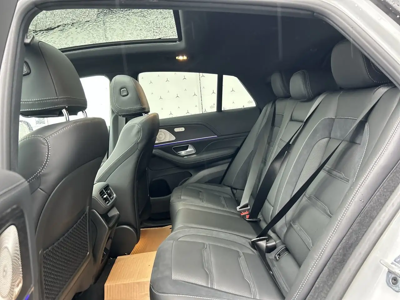 Mercedes-Benz GLE снимка Mercedes-Benz GLE
