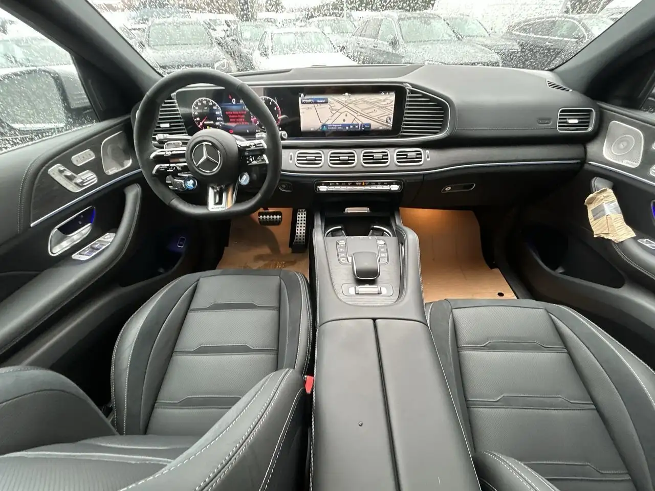 Mercedes-Benz GLE снимка Mercedes-Benz GLE