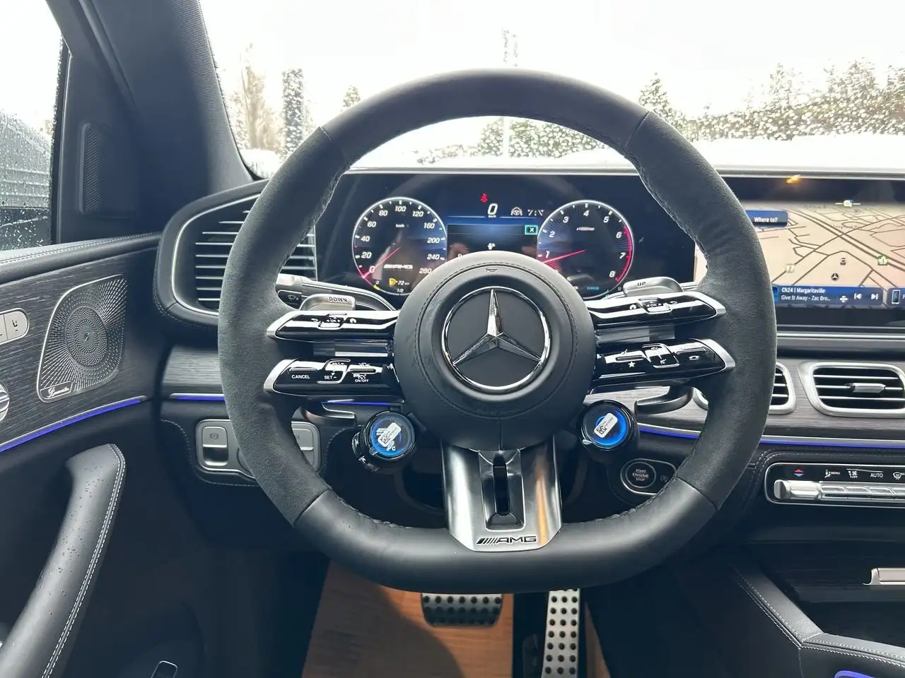 Mercedes-Benz GLE снимка Mercedes-Benz GLE