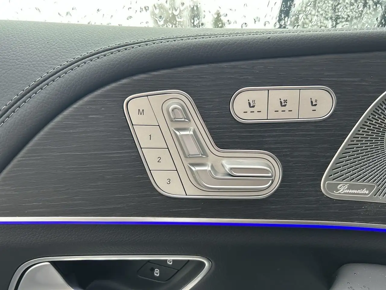 Mercedes-Benz GLE снимка Mercedes-Benz GLE