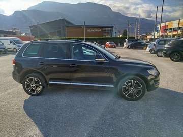 Touareg  2.5 tdi R5 Exclusive dpf
