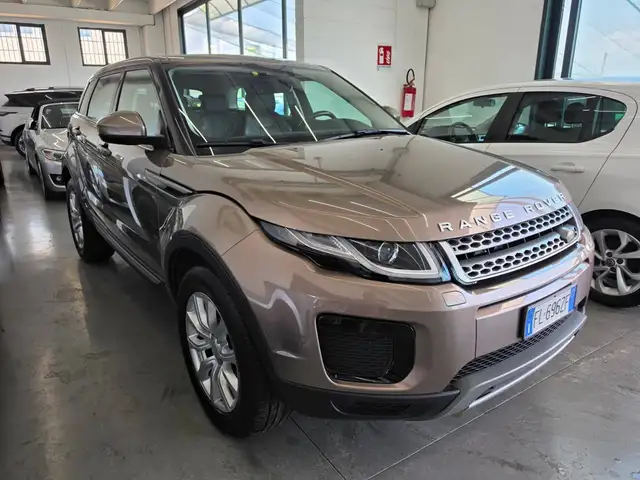 Land Rover Range Rover Evoque 5p 2.0 td4 SE 150cv auto e6
