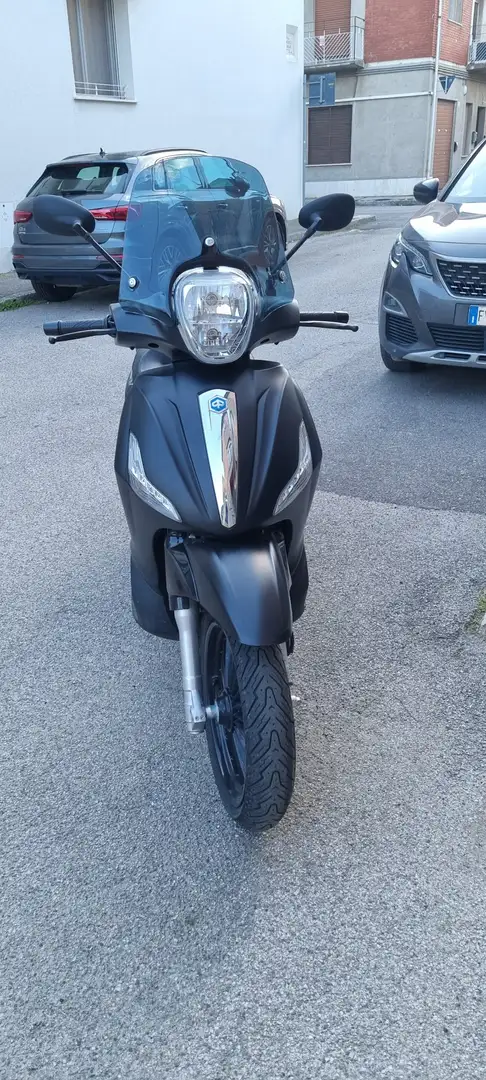 Piaggio Beverly 300 Siyah - 2