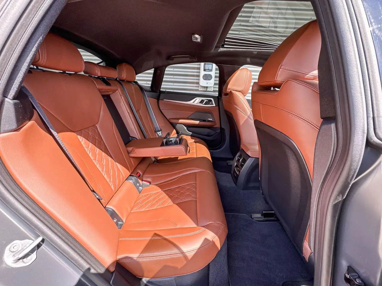 BMW i4 2026 — фото 10