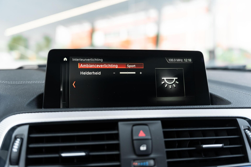 BMW 140 1-serie M140i Edition Shadow High Executive — photo 44