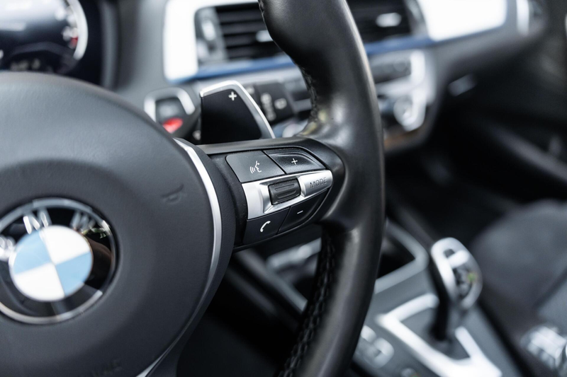 BMW 140 1-serie M140i Edition Shadow High Executive — photo 20