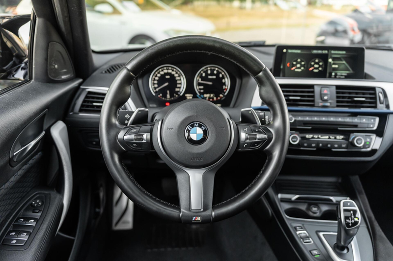 BMW 140 1-serie M140i Edition Shadow High Executive — photo 16
