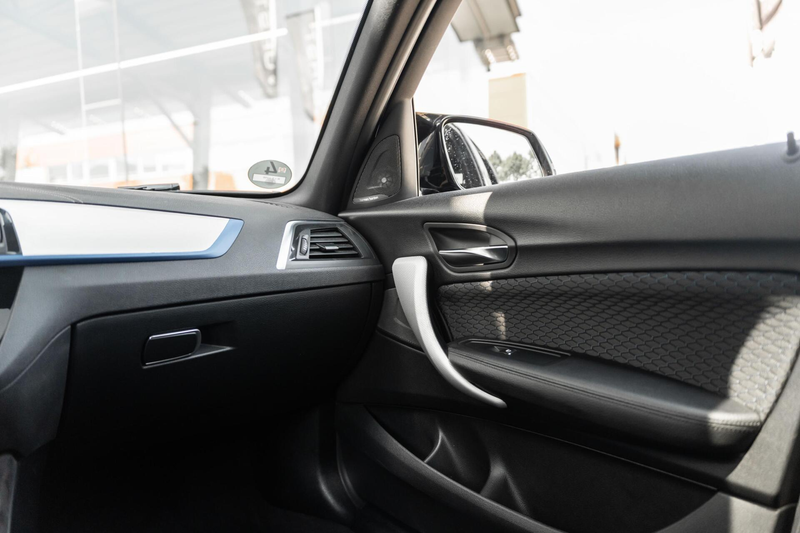 BMW 140 1-serie M140i Edition Shadow High Executive — photo 47
