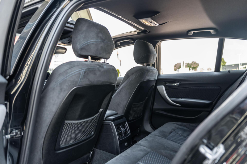 BMW 140 1-serie M140i Edition Shadow High Executive — photo 27