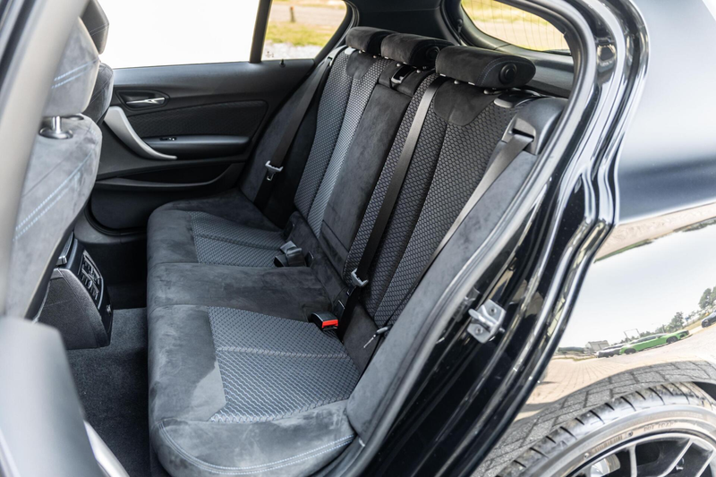 BMW 140 1-serie M140i Edition Shadow High Executive — photo 25