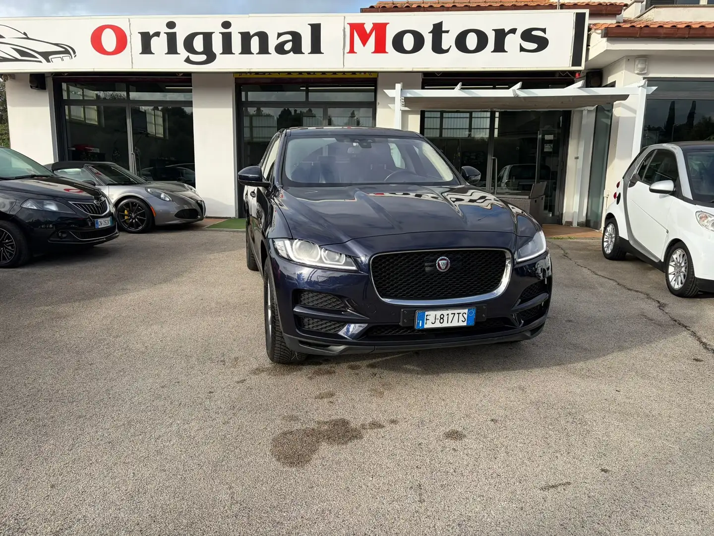 Jaguar F-Pace F-Pace 2017 2.0d Portfolio awd 180cv auto/tetto/ Bleu - 1