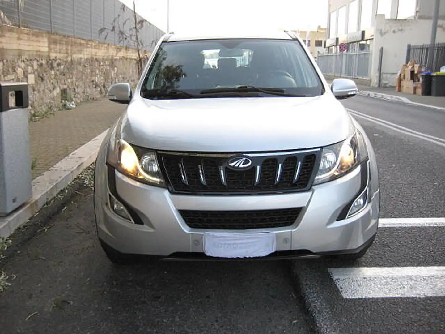 Mahindra XUV500 2.2 16V FWD W8 Argento - 1