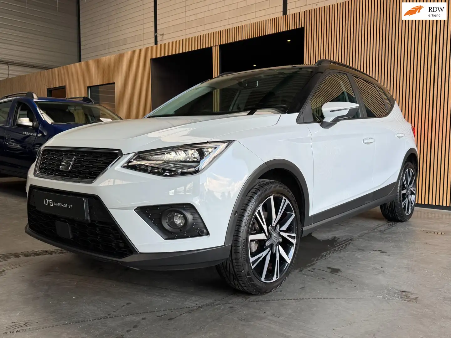 SEAT Arona 1.0 TSI Xcellence DSG Camera|Carplay|LED|Cruise|AP Wit - 1
