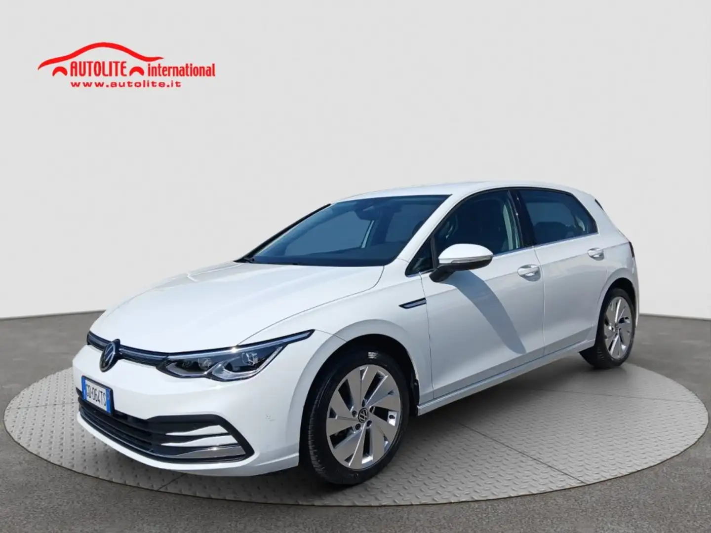 Volkswagen Golf 1.5 eTSI 150 CV EVO ACT DSG Style Wit - 2