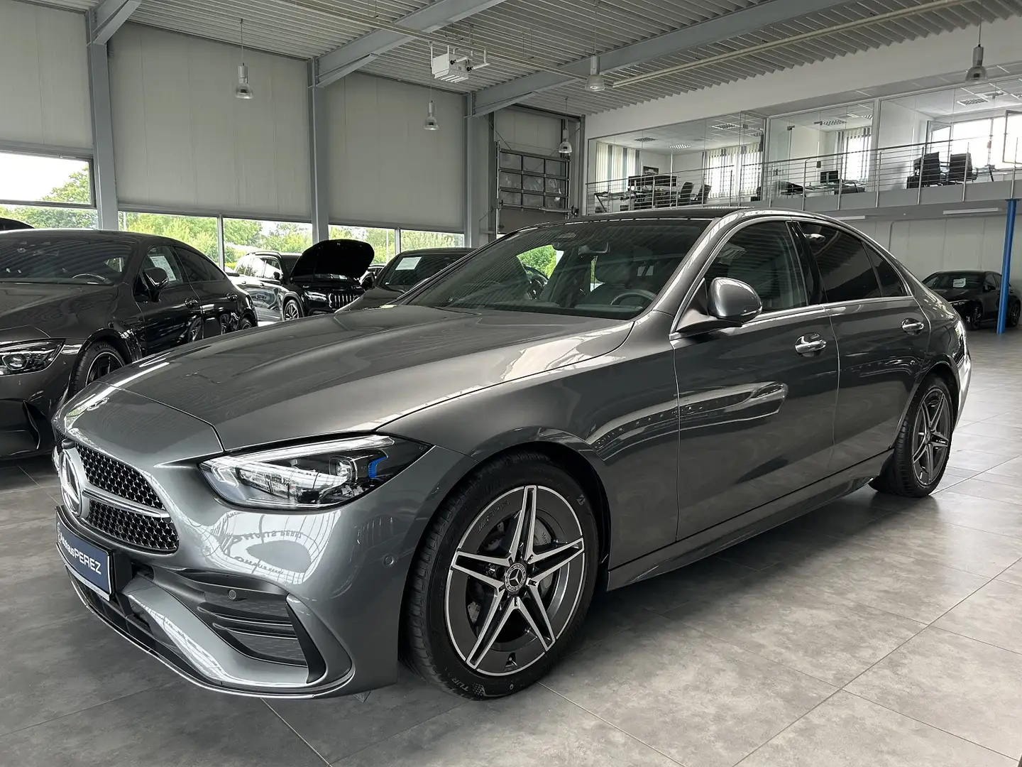 Mercedes-Benz C 300 d 4M AMG PREMIUM PANORAMA-BURMESTER-360° Gris - 2