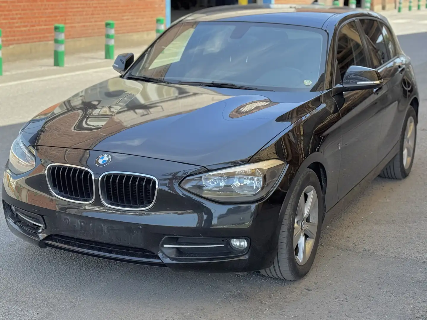 BMW 116 d 2.0Diesel Edition SPORT - 1