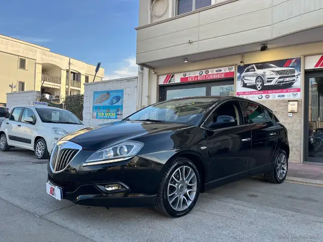 Lancia Delta 2.0 MJT Platino