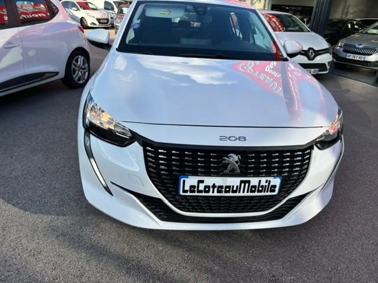 Peugeot 208 208 — photo 2