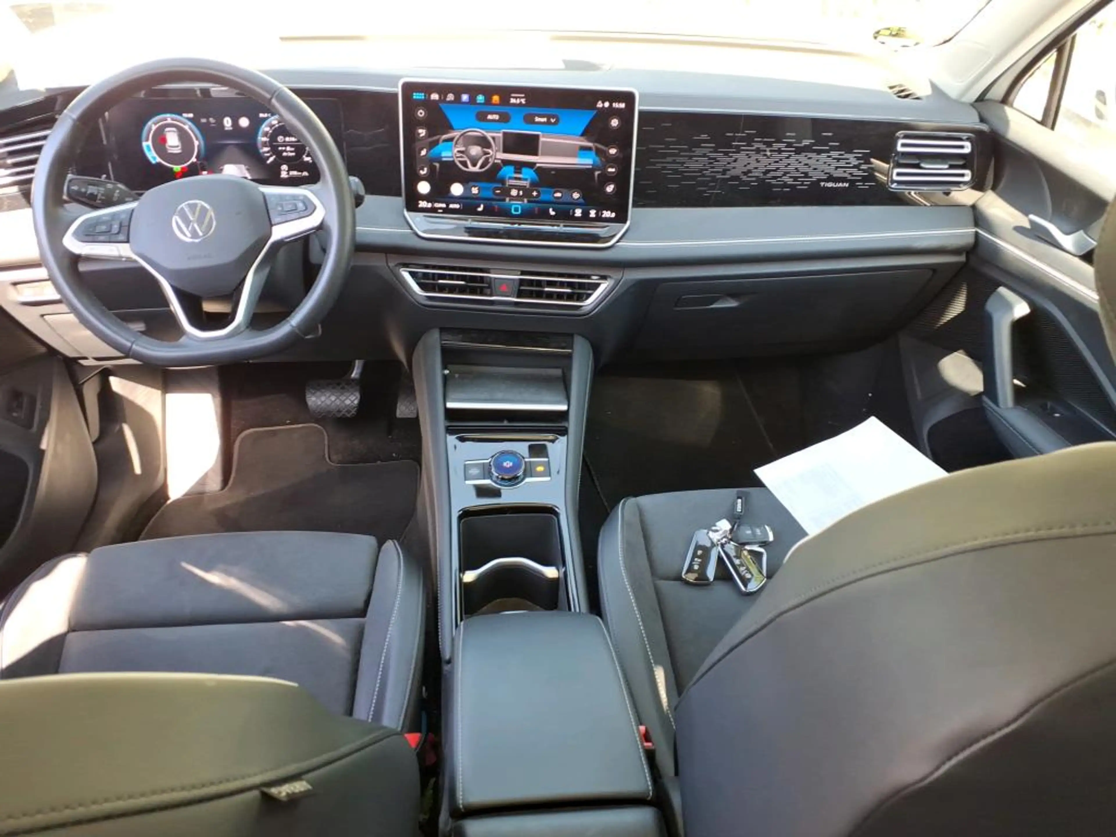 Volkswagen Tiguan 2.0 TDI DSG 4Motion Elegance AHK, Pano — photo 5