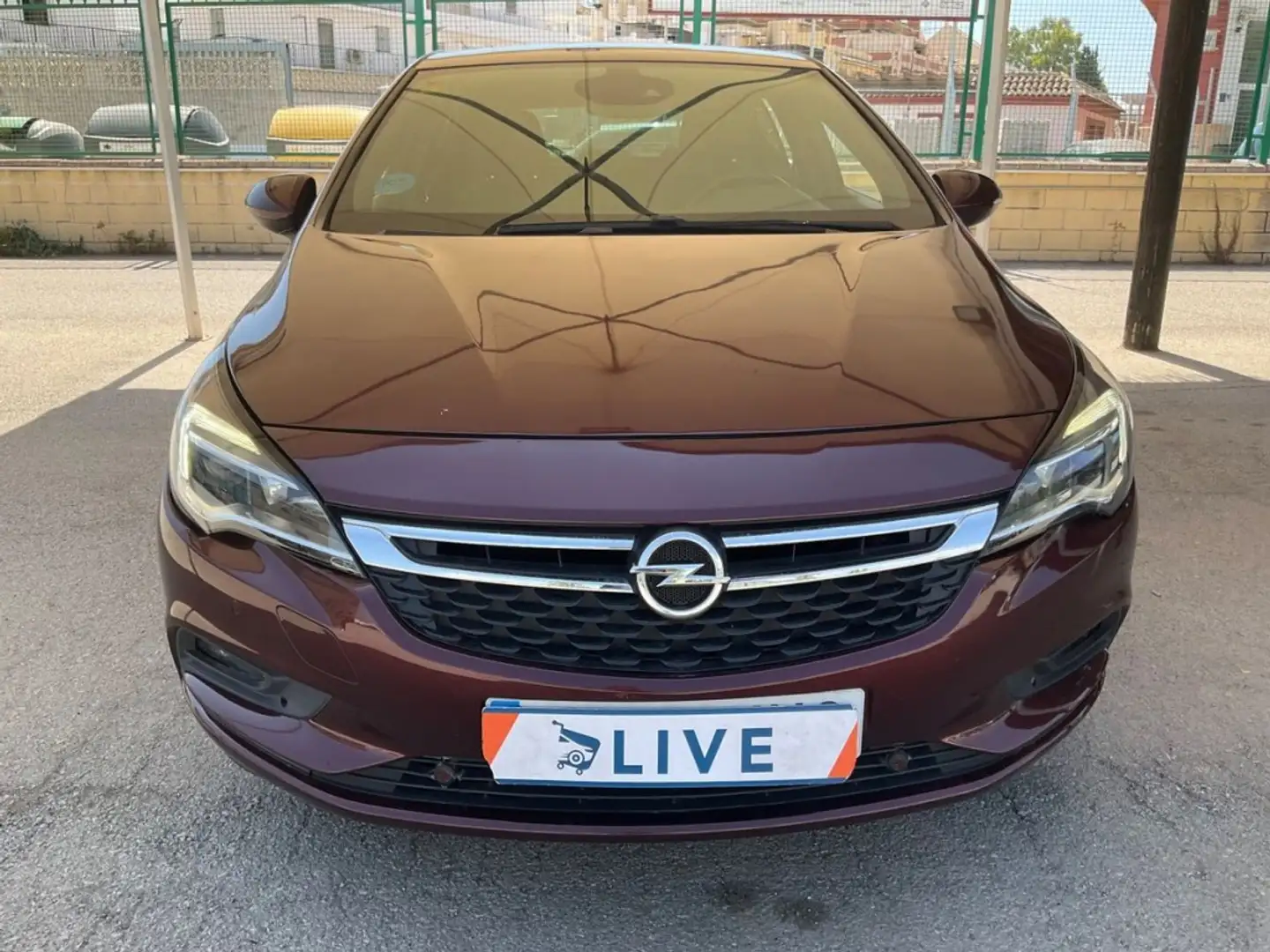 Opel Astra 1.6CDTi S/S Dynamic 136 Burdeos - 2