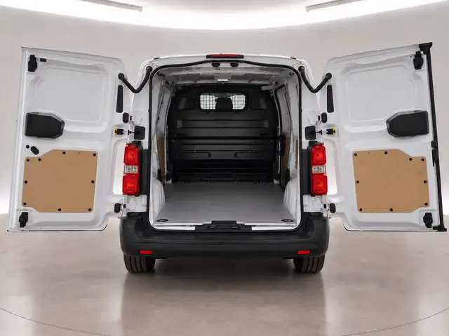 Toyota Proace view 3
