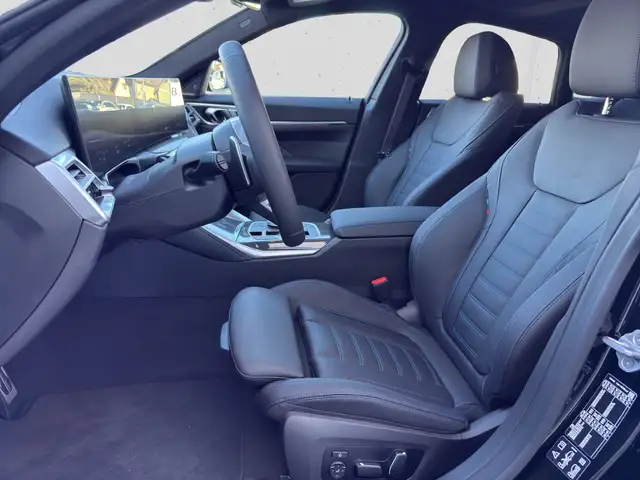 BMW 4 Series view 8