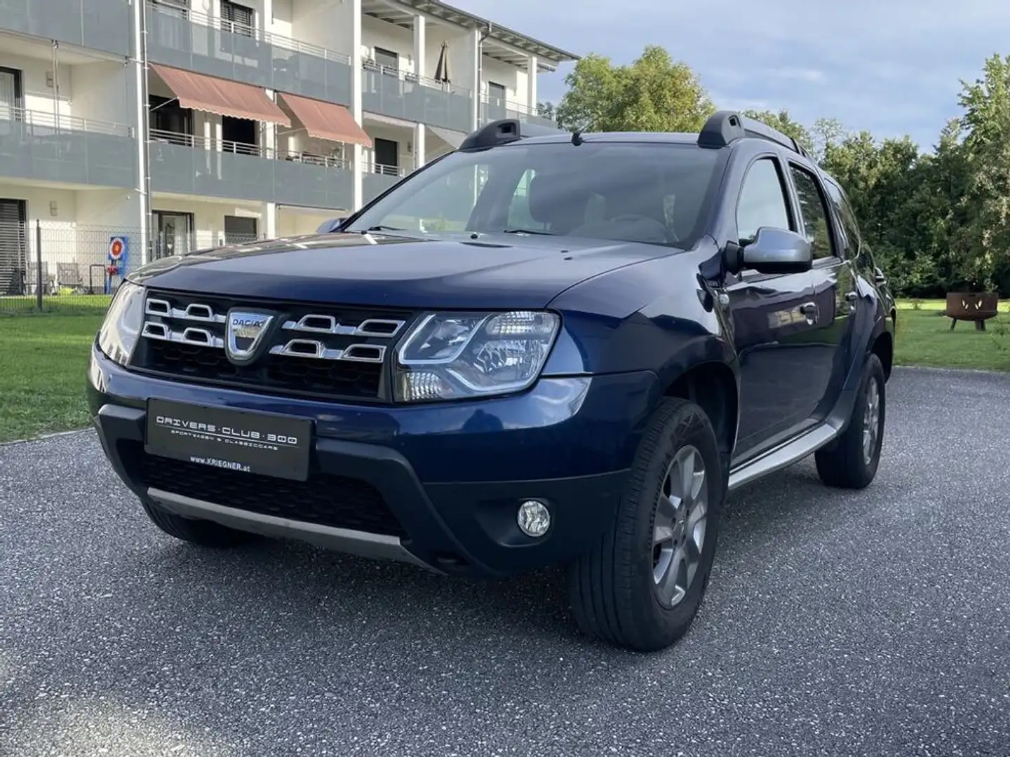 Dacia Duster Celebration 4x4 - 1.Besitz, AHK, Servicegep Blau - 2