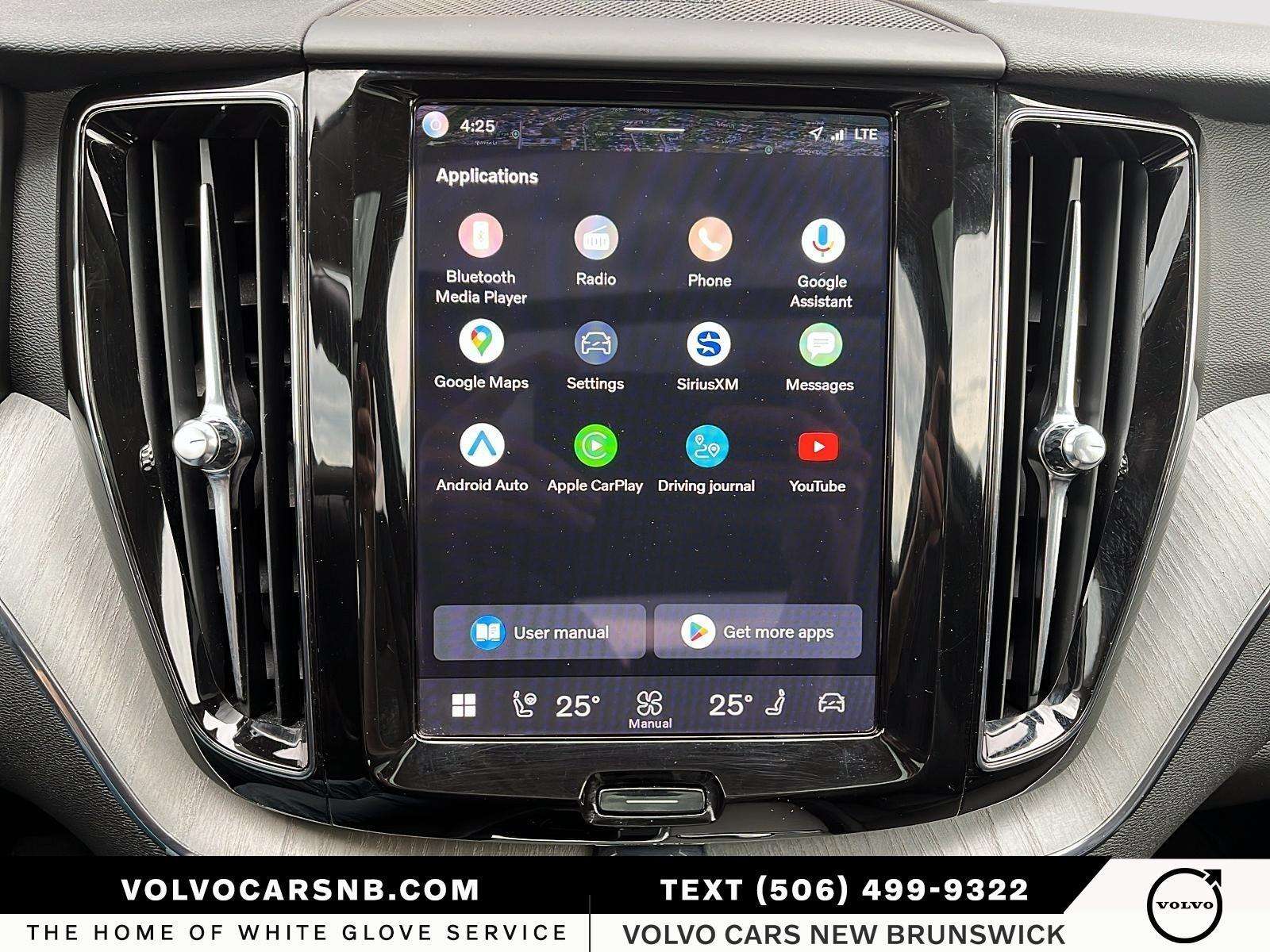 2025 Volvo XC60 B5 AWD Plus Dark Theme thumb 18