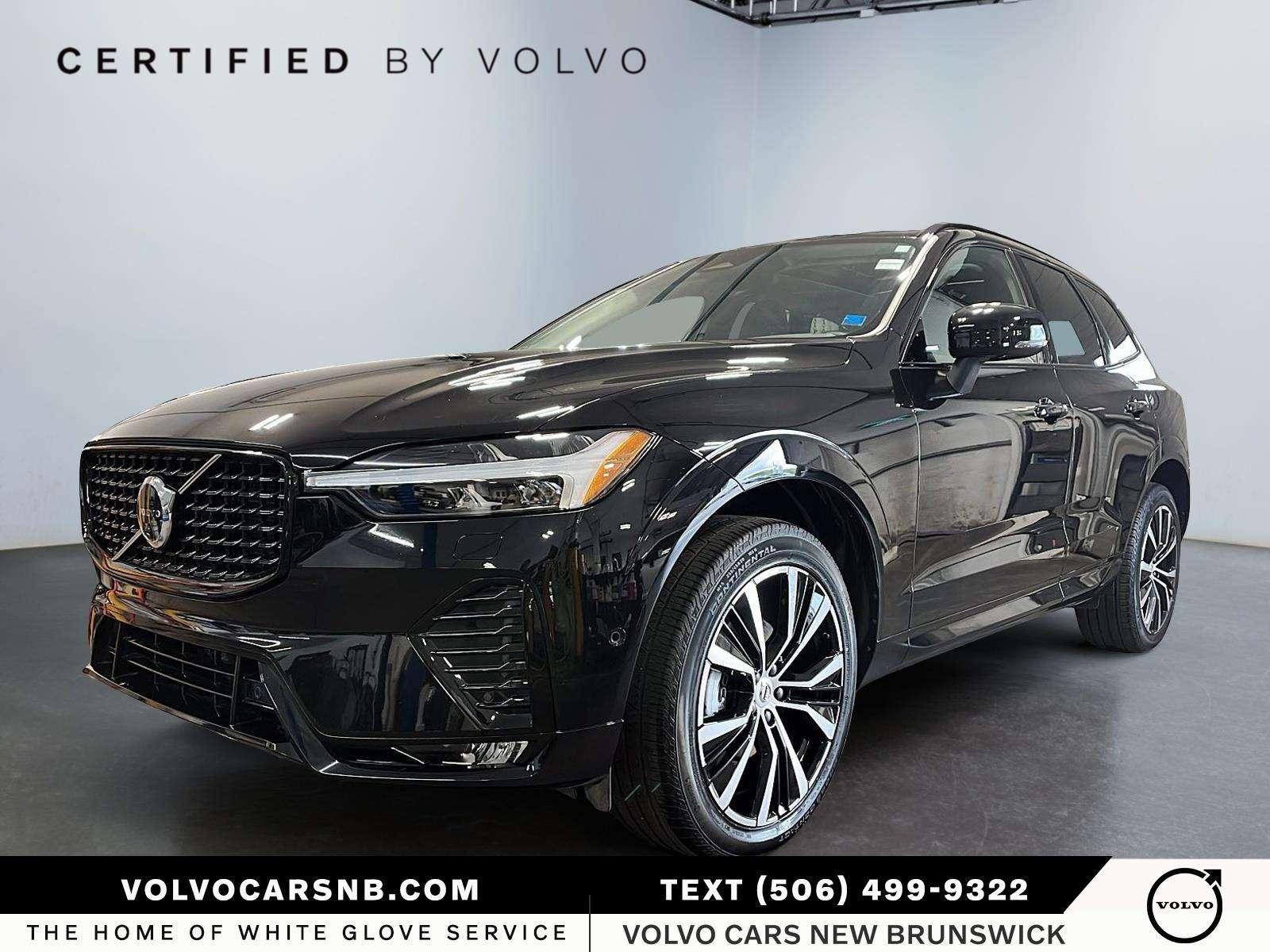 2025 Volvo XC60 B5 AWD Plus Dark Theme