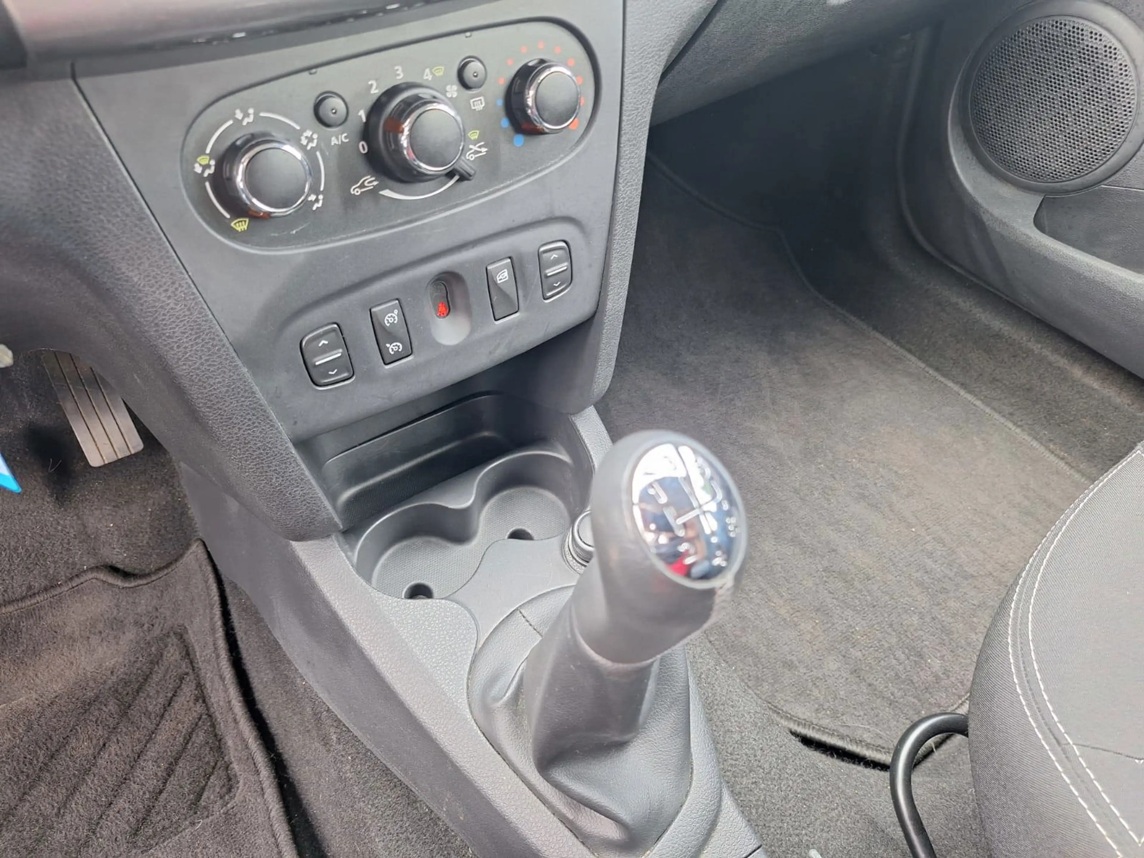 Dacia Logan MCV 0.9 TCe S&S Prestige | Lage kilometerstand! — photo 13